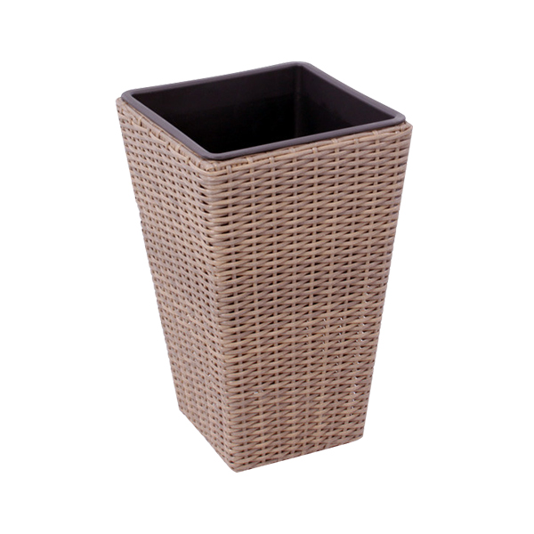 Wicker Planter